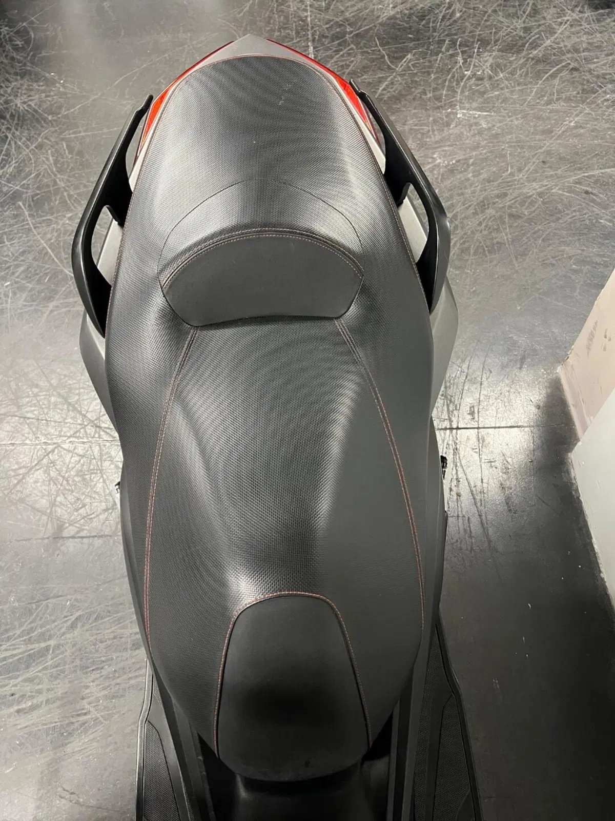 Yamaha X-Max 250 (2014 - 16) (7)