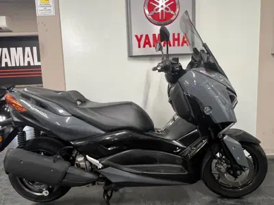 Yamaha X-Max 300 Tech Max (2021 - 24) usata
