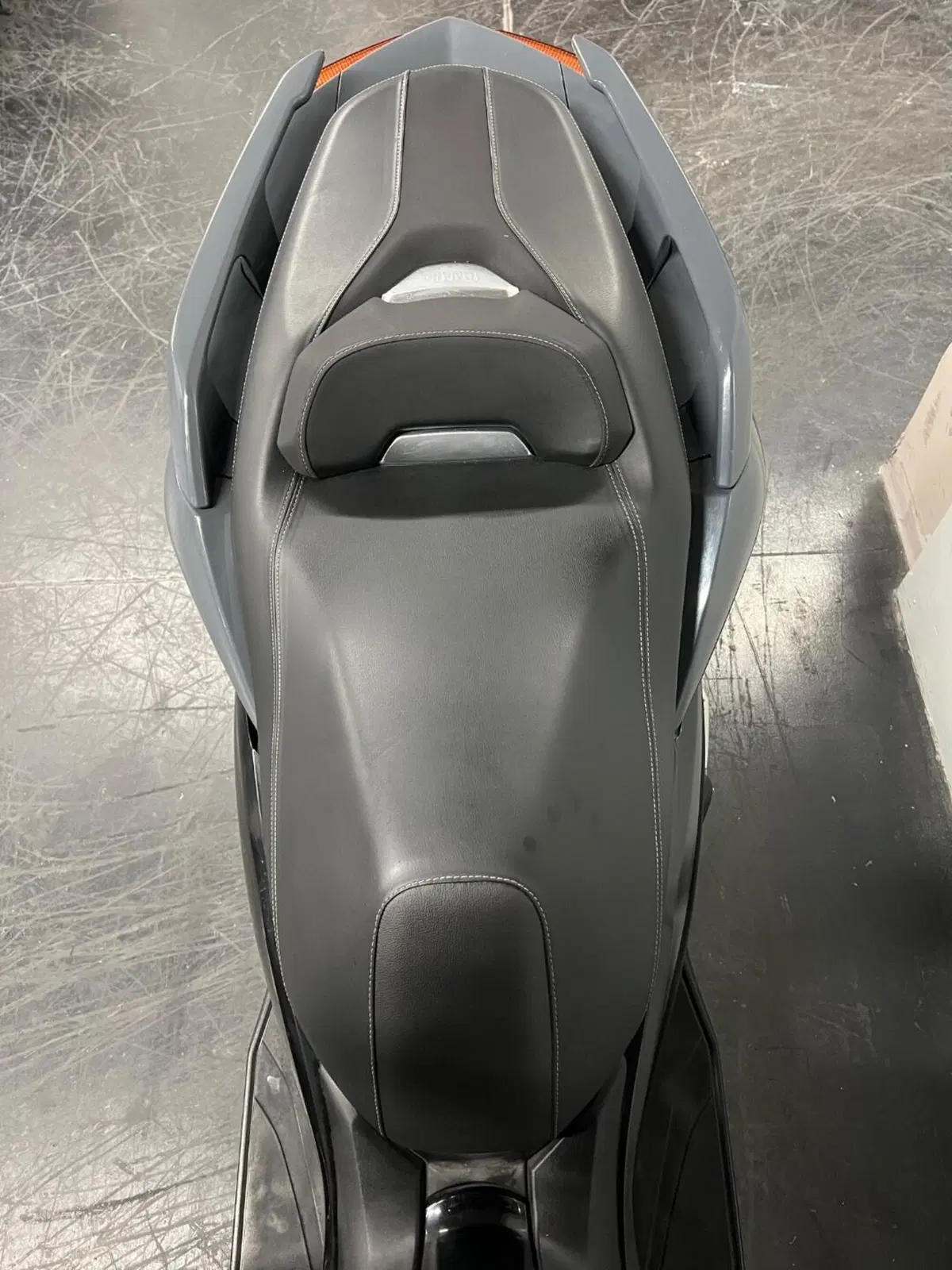 Yamaha X-Max 300 Tech Max (2021 - 24) (7)