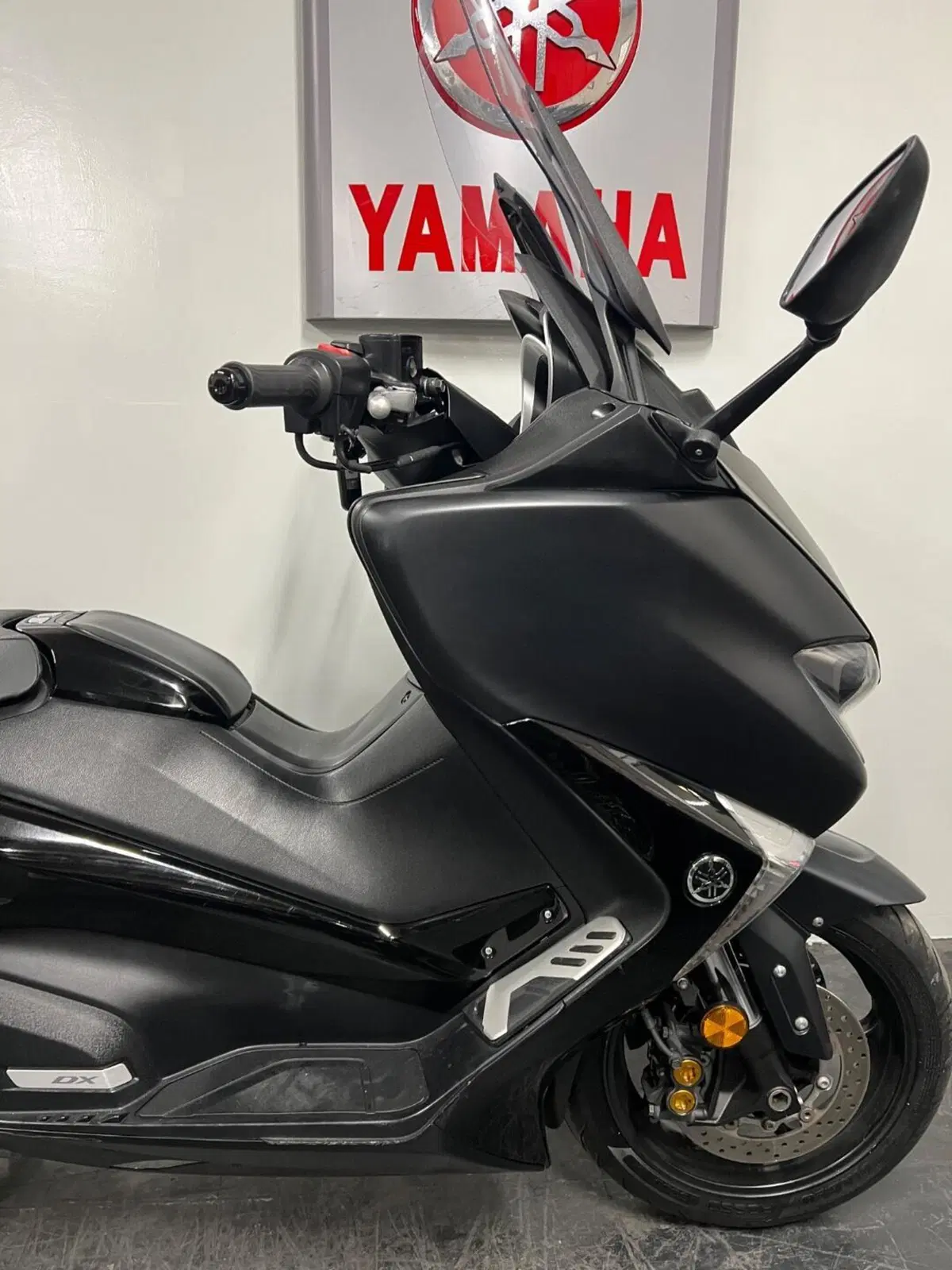 Yamaha T-Max 530 DX (2017 - 19) (6)