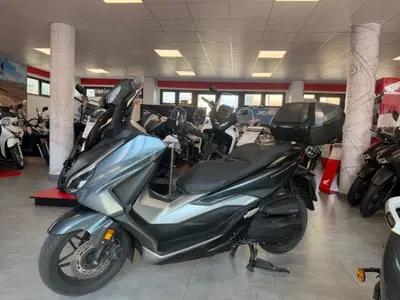 Honda Forza 350 Deluxe (2022 - 24) usata