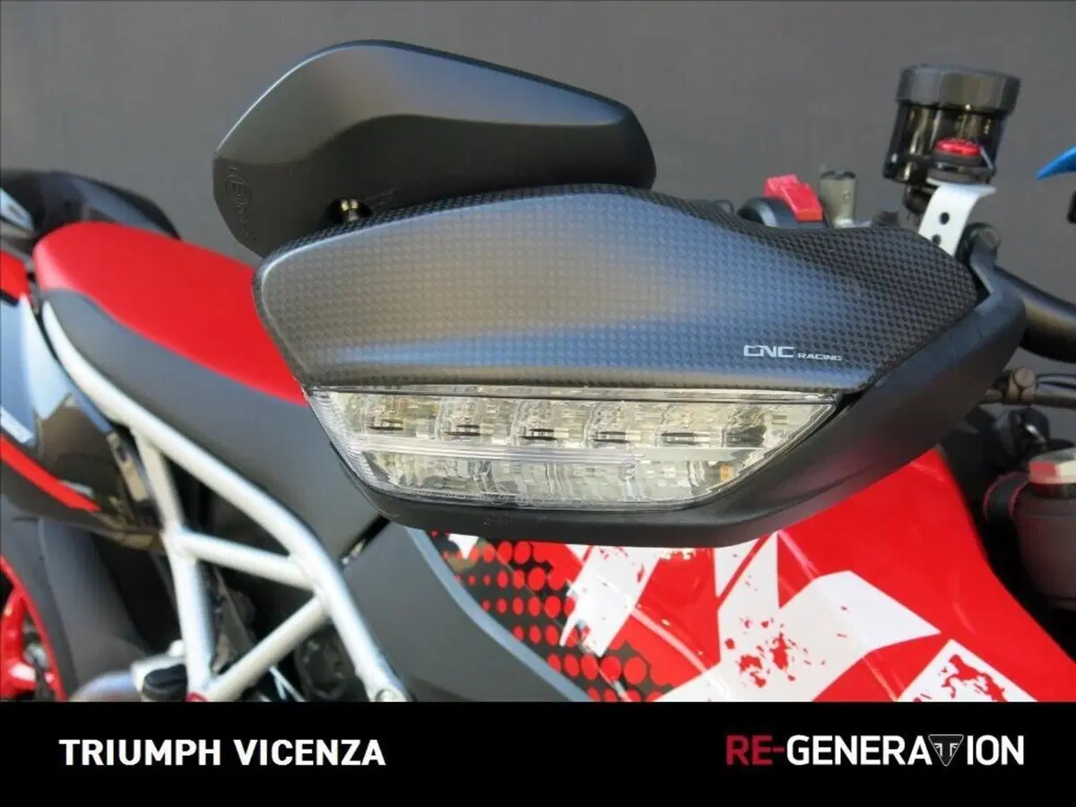 Ducati Hypermotard 950 RVE (2022 - 25) (4)