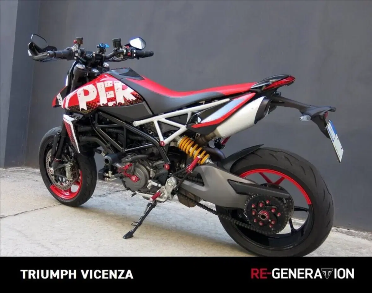 Ducati Hypermotard 950 RVE (2022 - 25) (11)