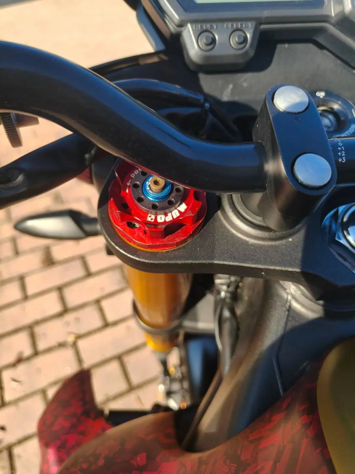 Yamaha FZ8 (2010 - 12) (14)