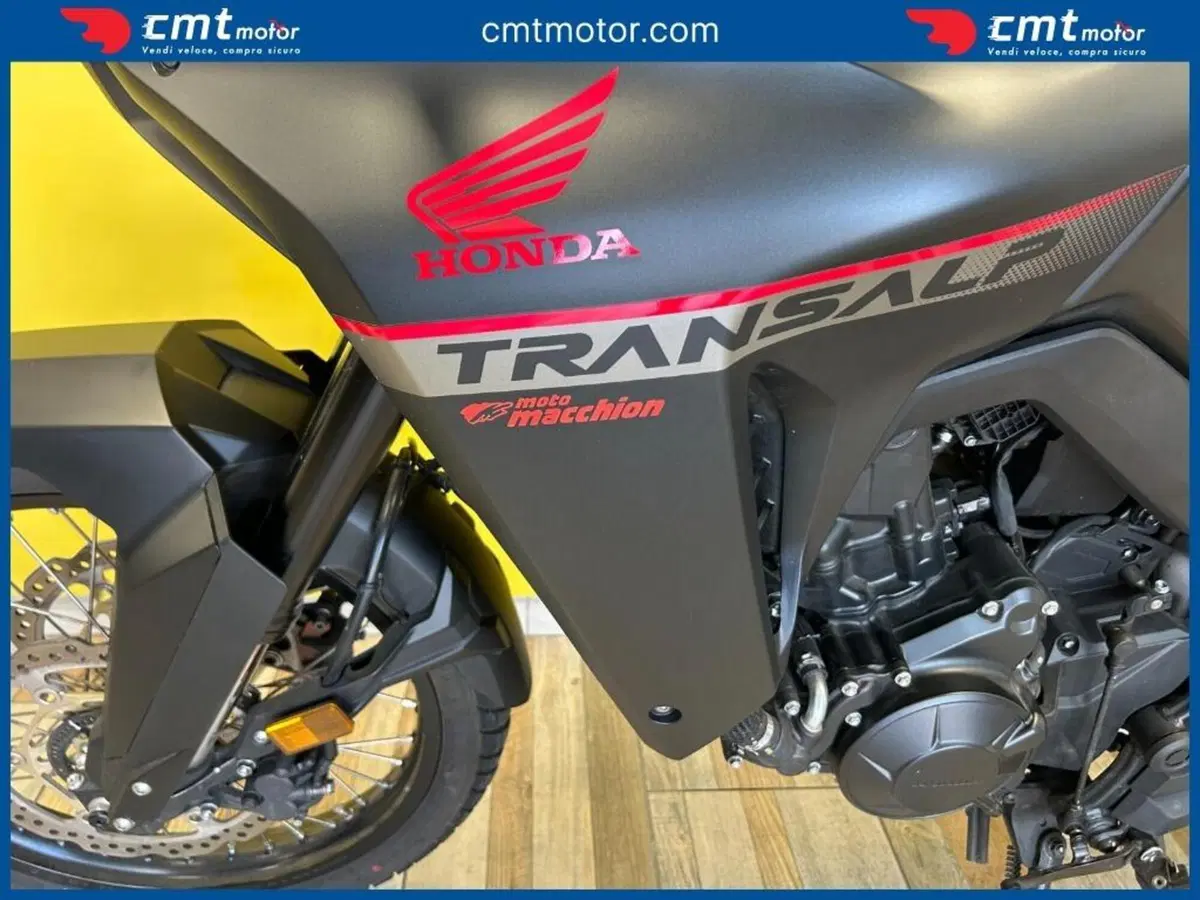 Honda Transalp XL750 (2023 - 24) (11)