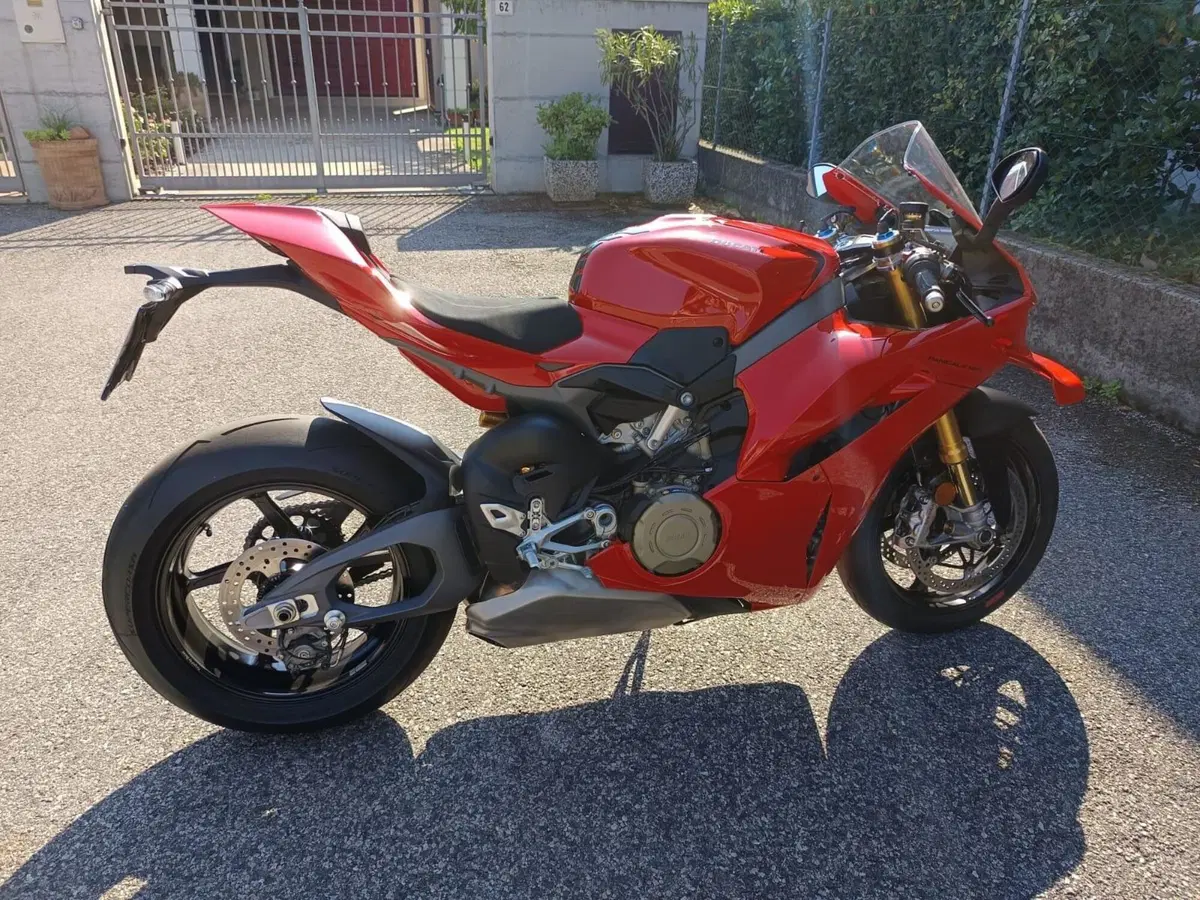 Ducati Panigale V4 S (2025 - 26) (2)