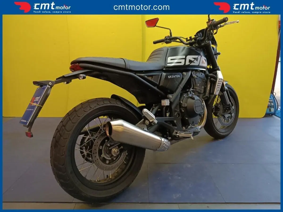 Brixton Motorcycles Crossfire 500 X (2021 - 26) (4)