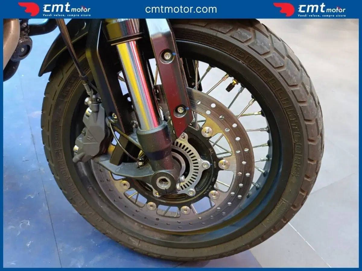Brixton Motorcycles Crossfire 500 X (2021 - 26) (10)