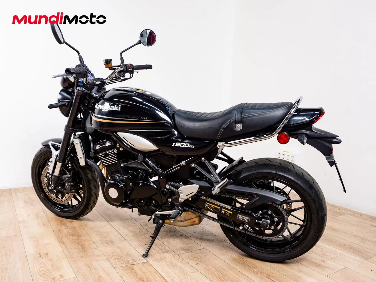 Kawasaki Z 900 RS (2021) (7)