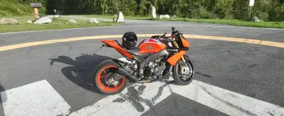Aprilia Tuono V4 R APRC (2011 - 13) usata