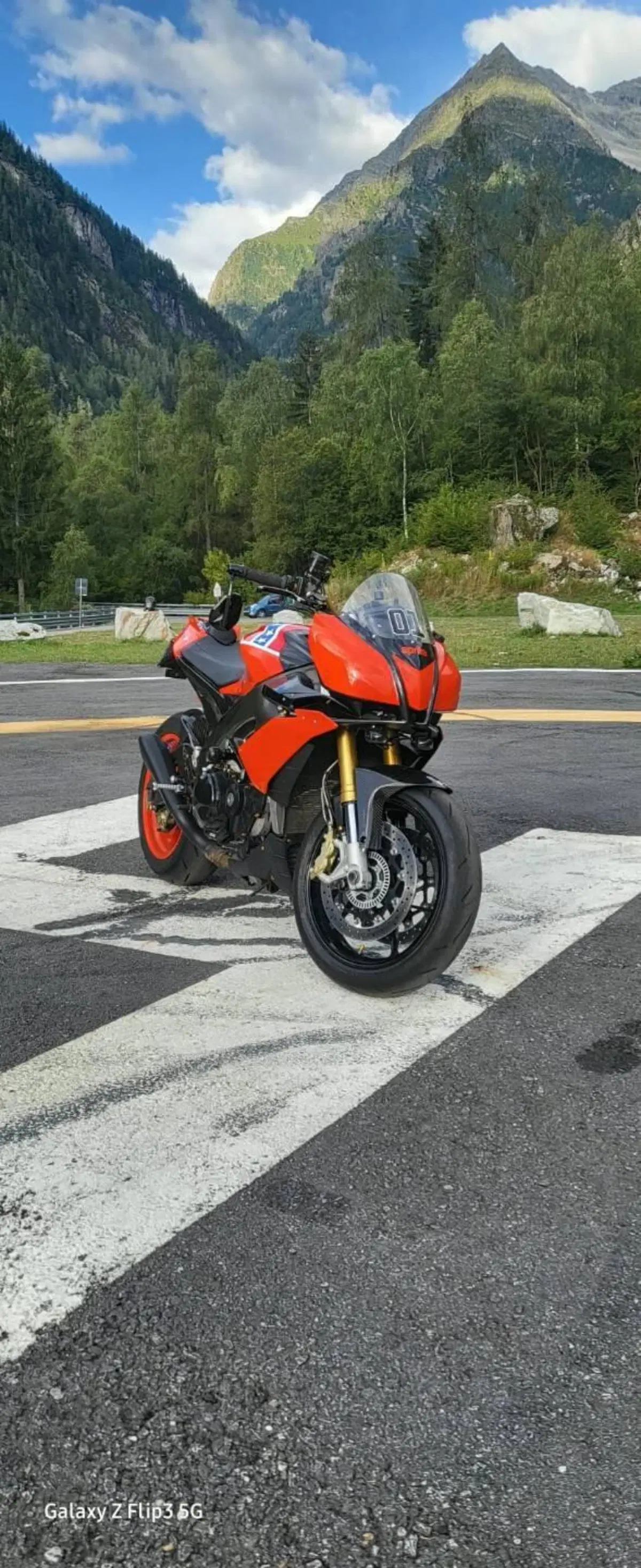 Aprilia Tuono V4 R APRC (2011 - 13) (3)