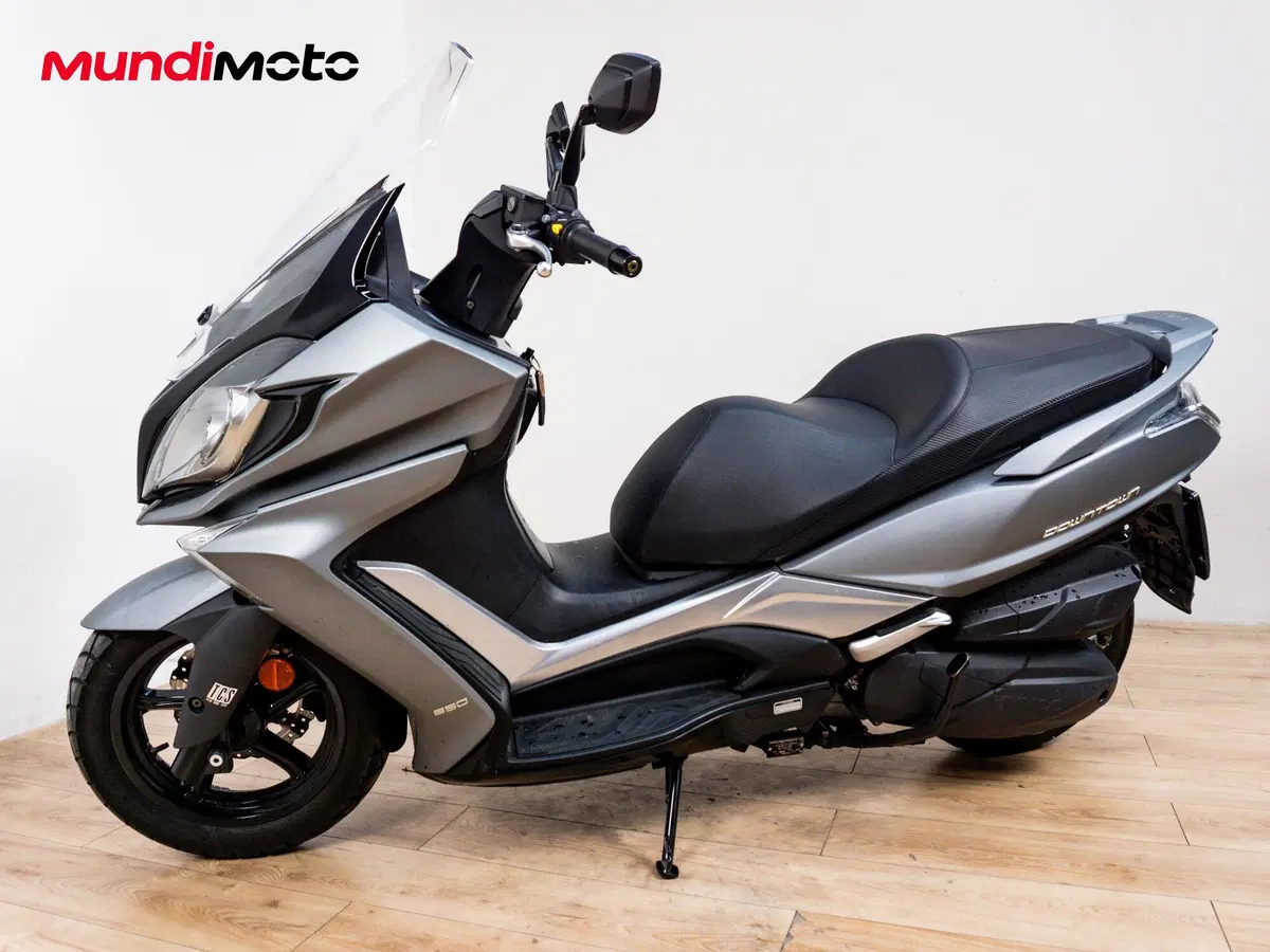 Kymco Downtown 350i TCS (2020) (8)