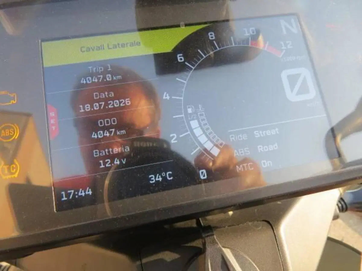 KTM 890 Adventure (2023 - 26) (12)