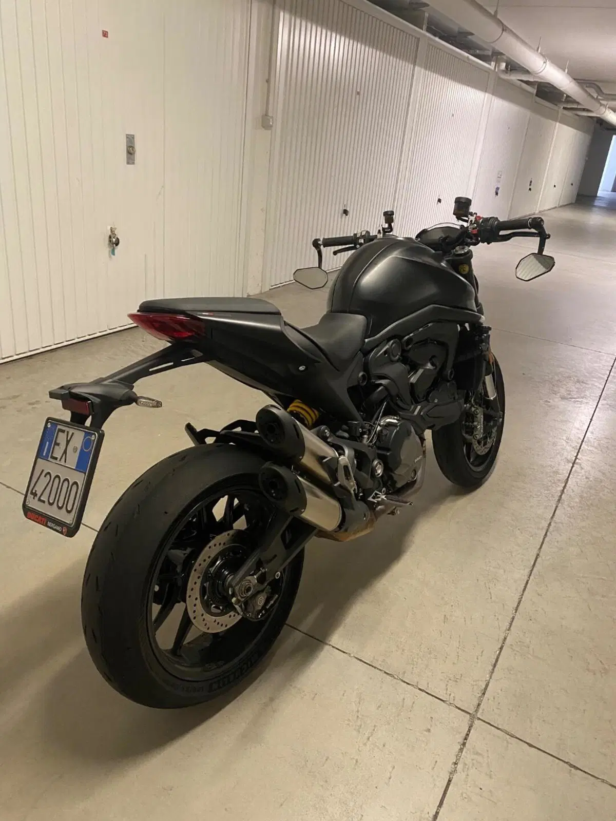 Ducati Monster 937 + (2021 - 25) (6)