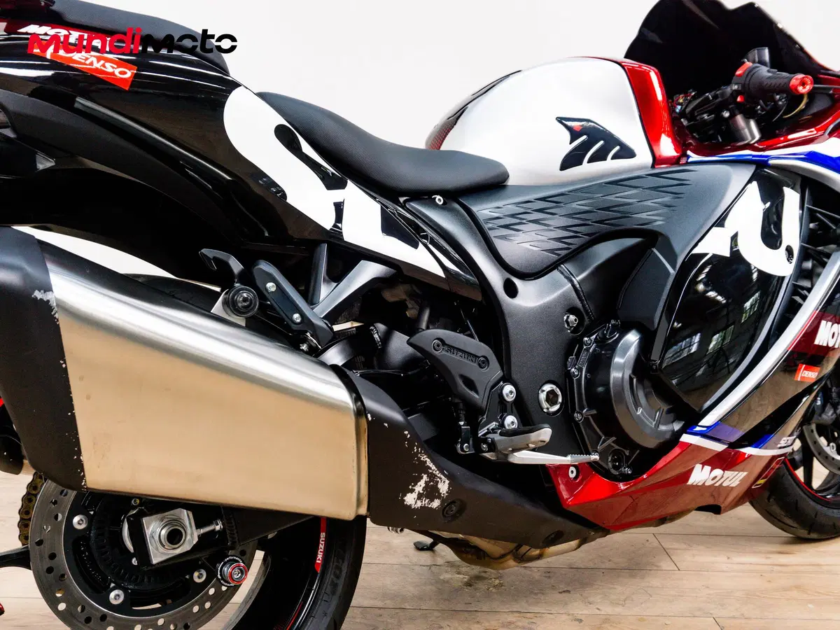 Suzuki GSX 1300 R Hayabusa (2025) (4)