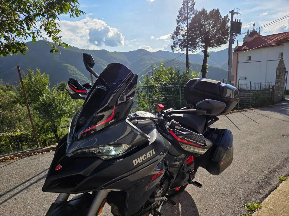 Ducati Multistrada V2 S (2022 - 24) (3)