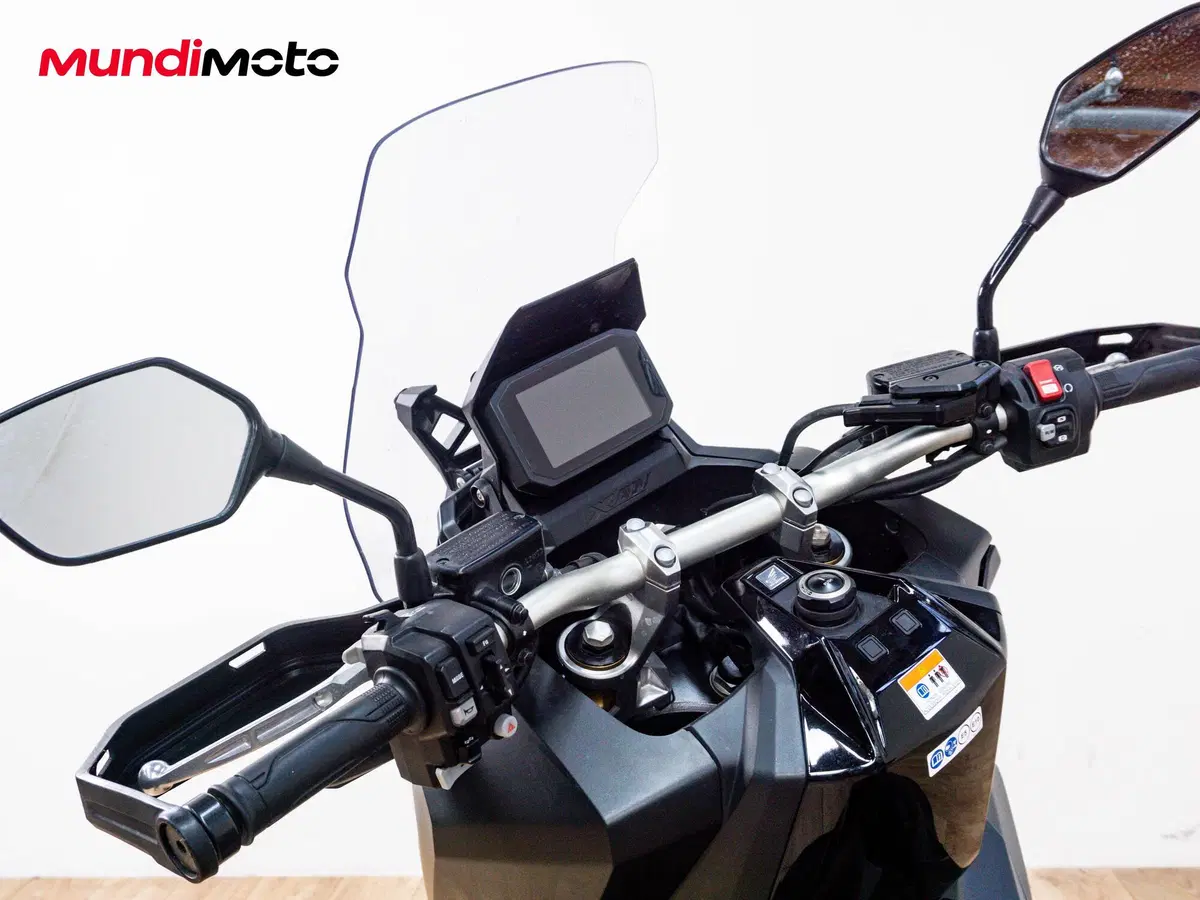 Honda X-ADV 750 Gravel (2025 - 26) (11)