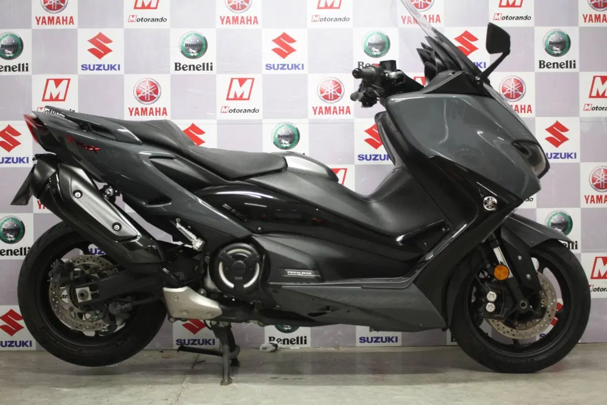 Yamaha T-Max 560 Tech Max (2020)