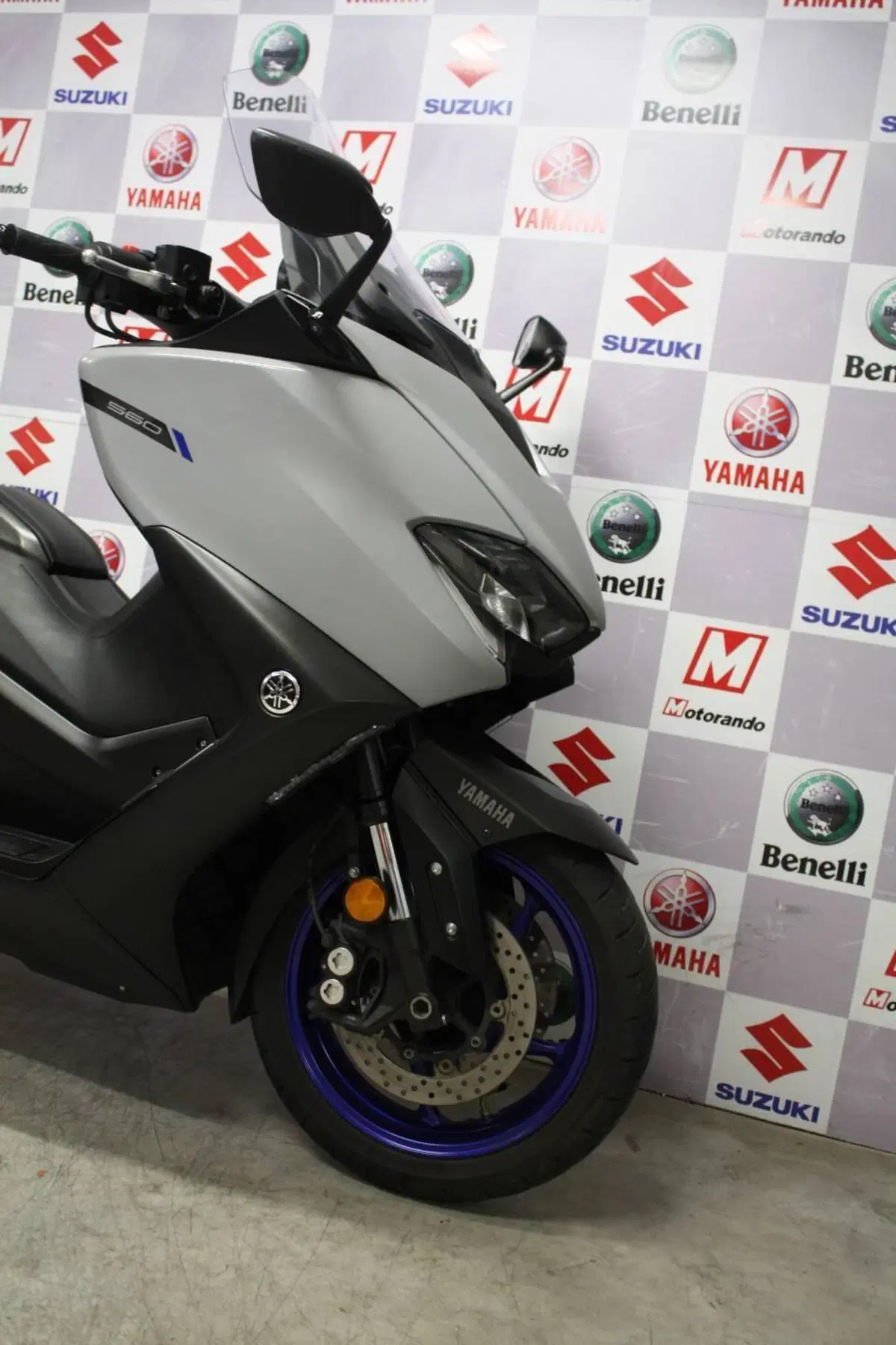 Yamaha T-Max 560 (2020 - 21) (3)