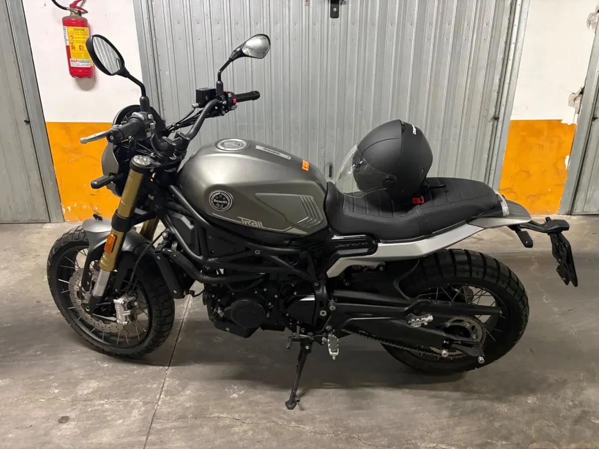 Benelli Leoncino 800 Trail (2022 - 26) (3)