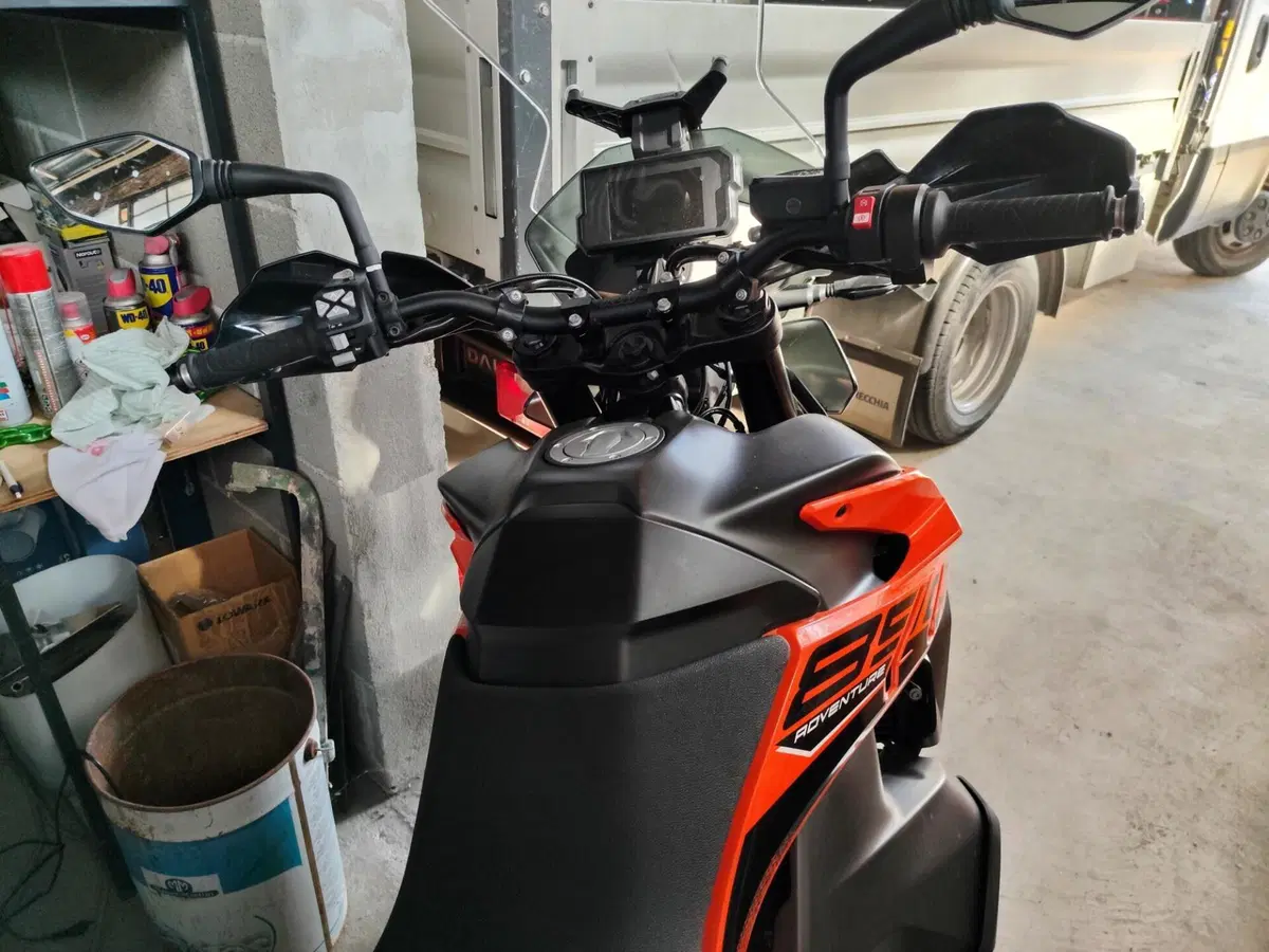 KTM 890 Adventure L (2022) (3)