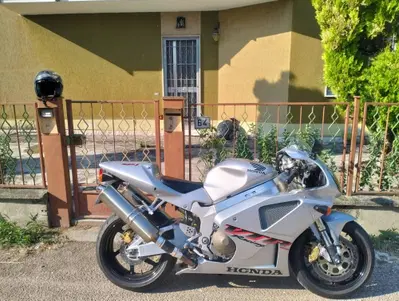 Honda VTR 1000 SP-1 (2000 - 01) usata