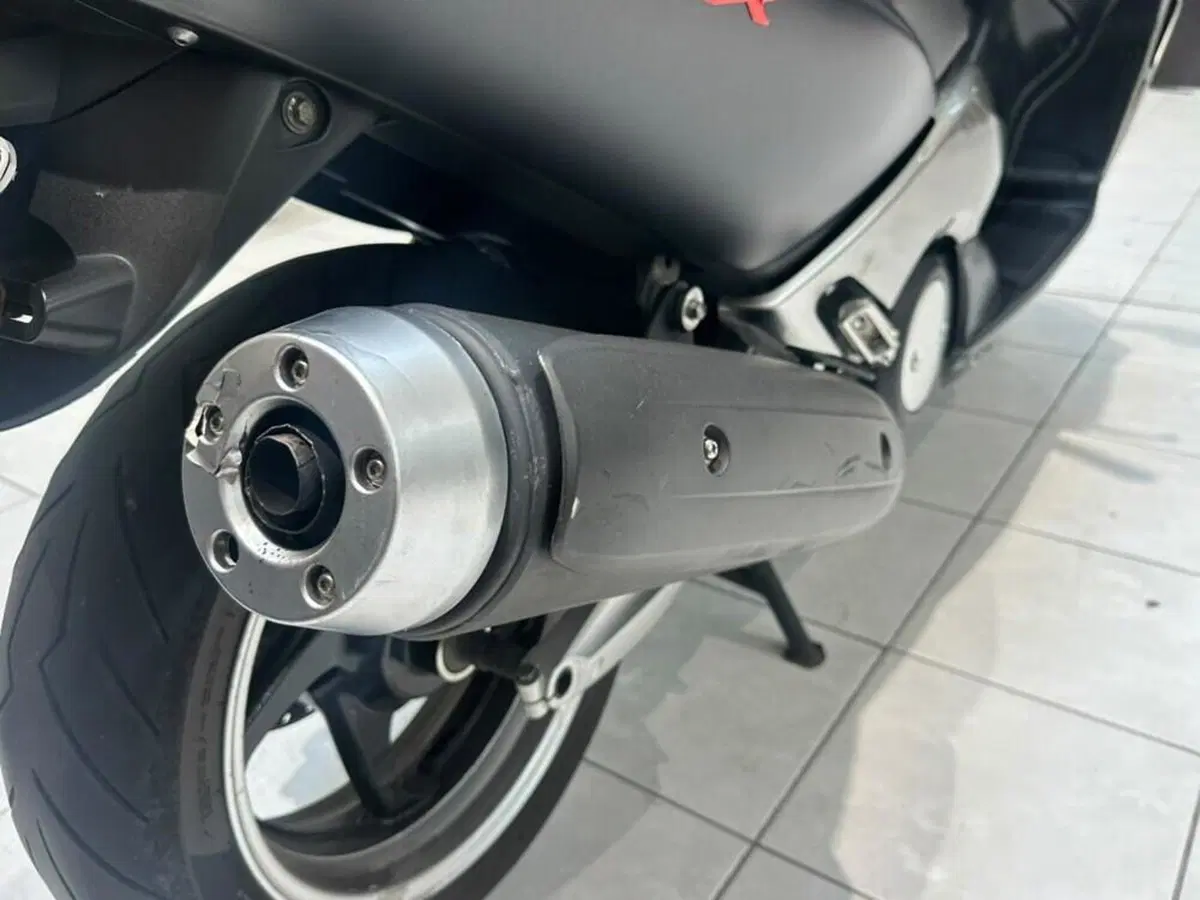 Yamaha T-Max 500 Black Max (2006 - 07) (5)