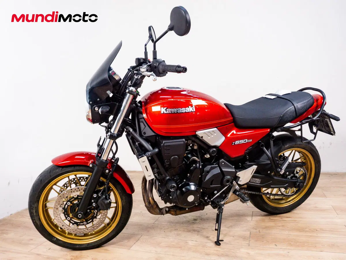 Kawasaki Z 650 RS (2025 - 26) (8)