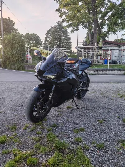 Honda CBR 1000 RR-R Fireblade (2020 - 21) usata