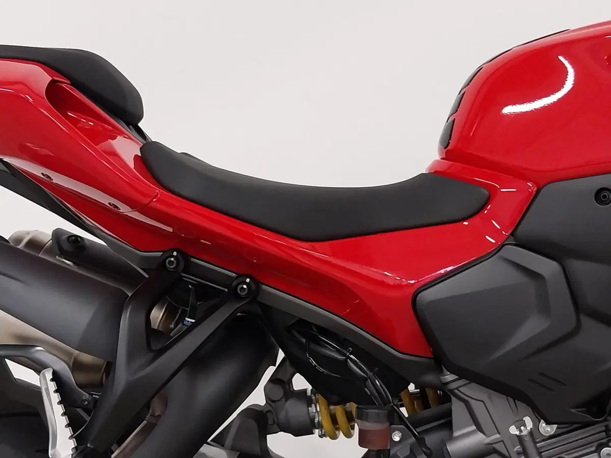 Ducati Streetfighter V2 S (2025 - 26) (7)