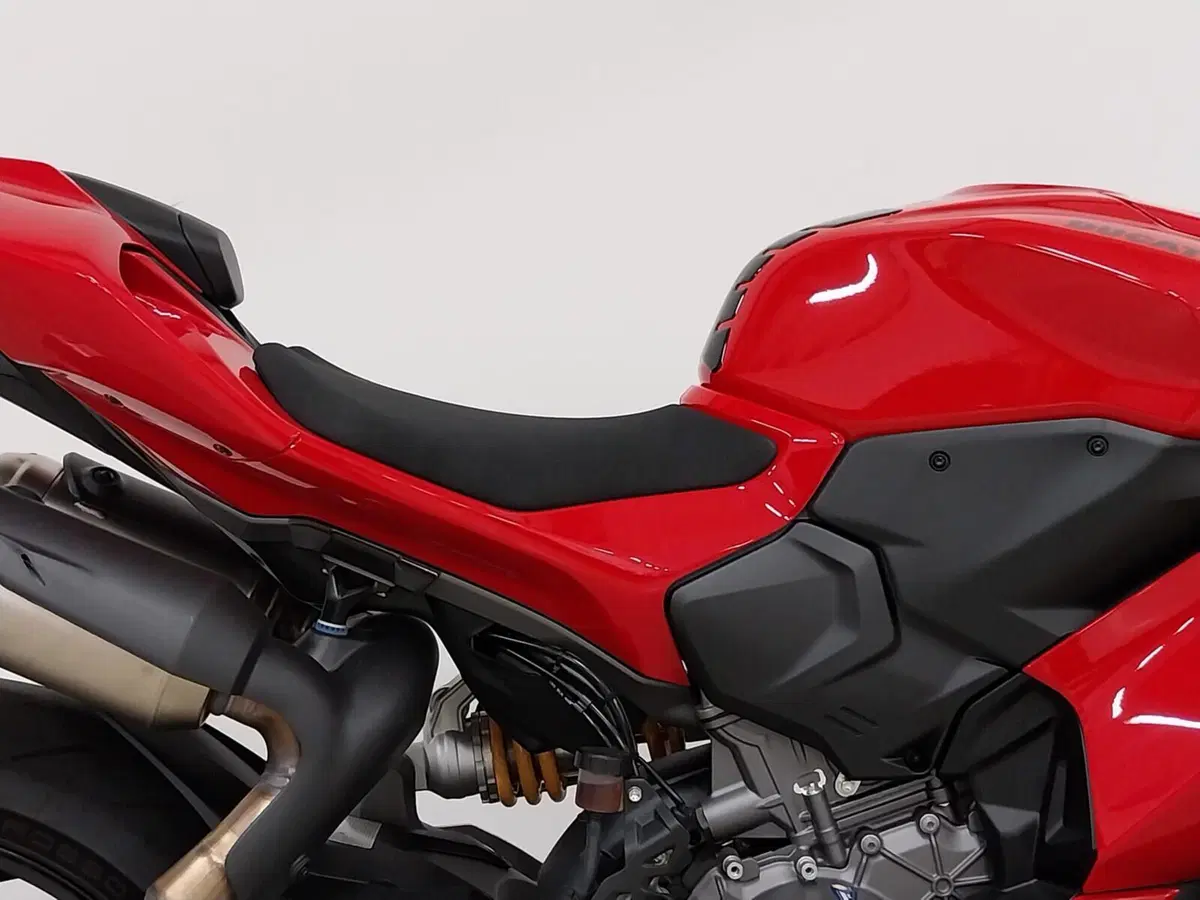 Ducati Panigale V2 S (2025 - 26) (7)