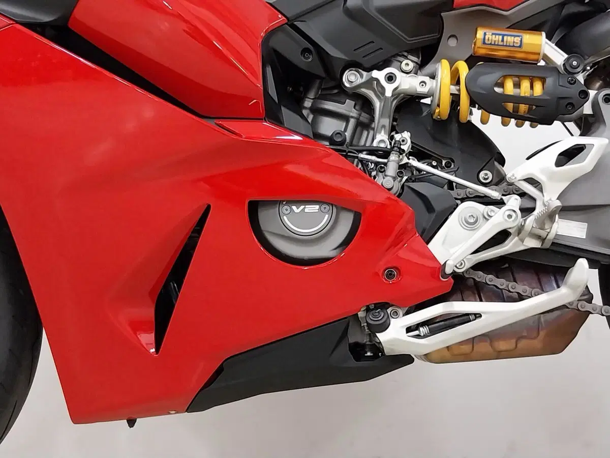 Ducati Panigale V2 S (2025 - 26) (19)