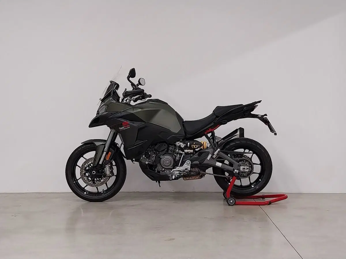 Ducati Multistrada V2 S (2025 - 26) (3)