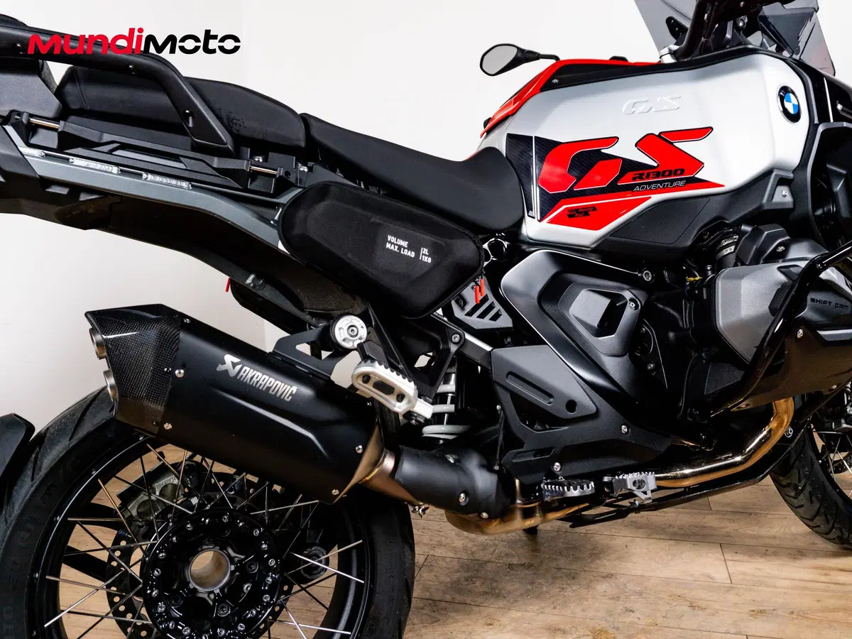 Bmw R 1300 GS Adventure (2025 - 26) (4)