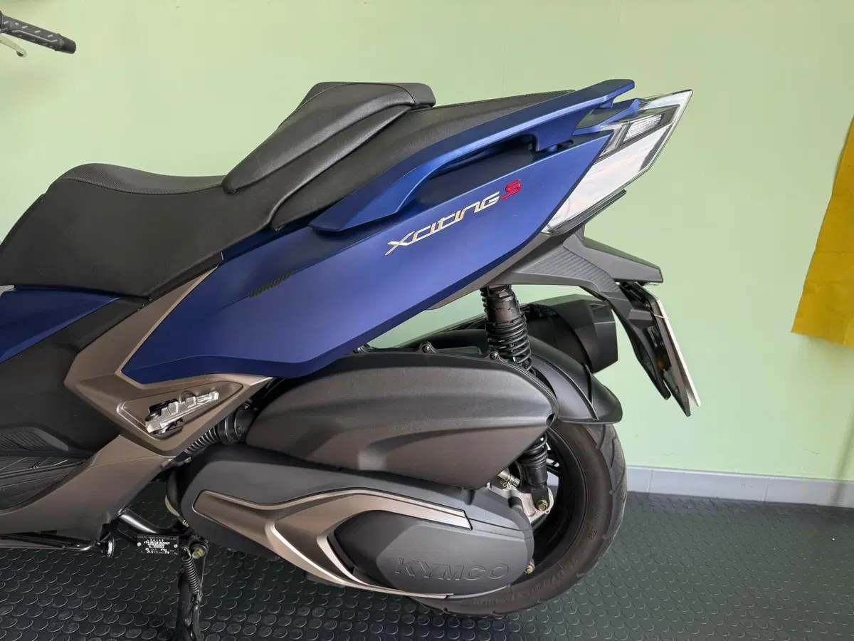 Kymco Xciting 400i S TCS (2021 - 24) (6)