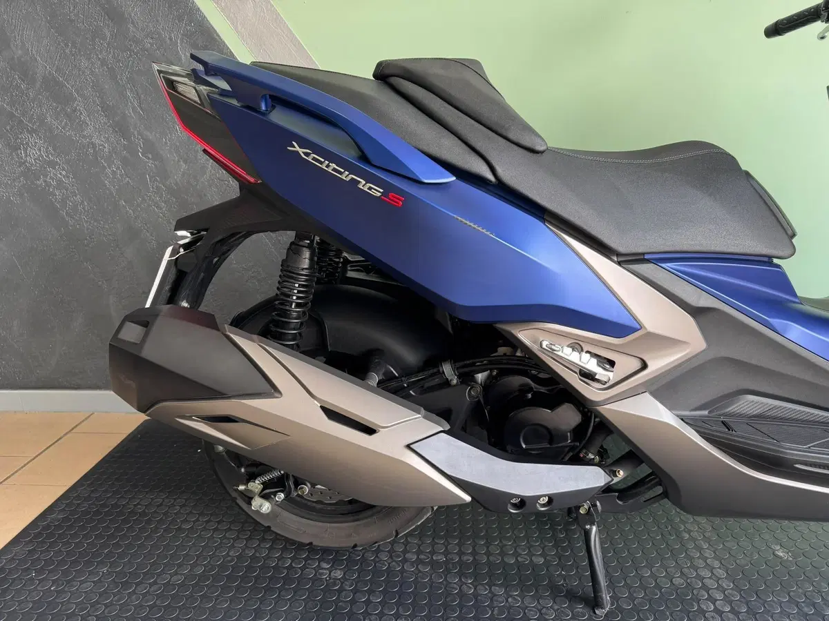 Kymco Xciting 400i S TCS (2021 - 24) (13)