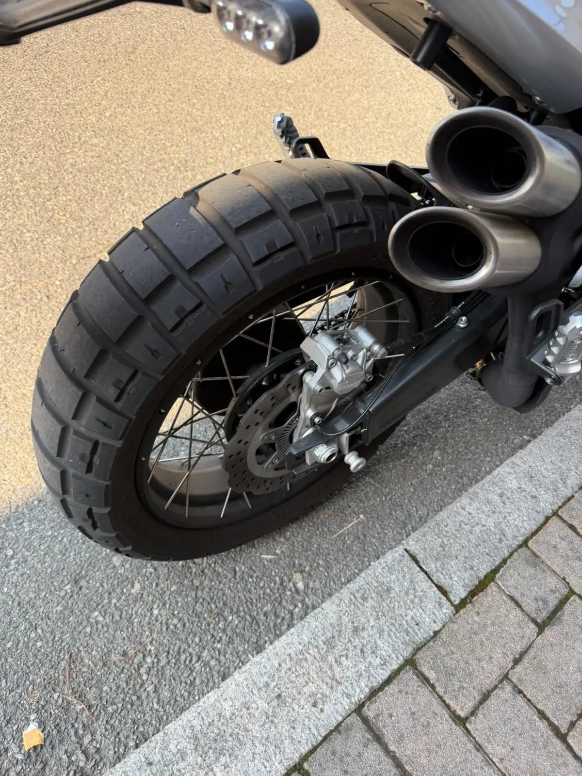 Benelli Leoncino 800 Trail (2022 - 26) (11)