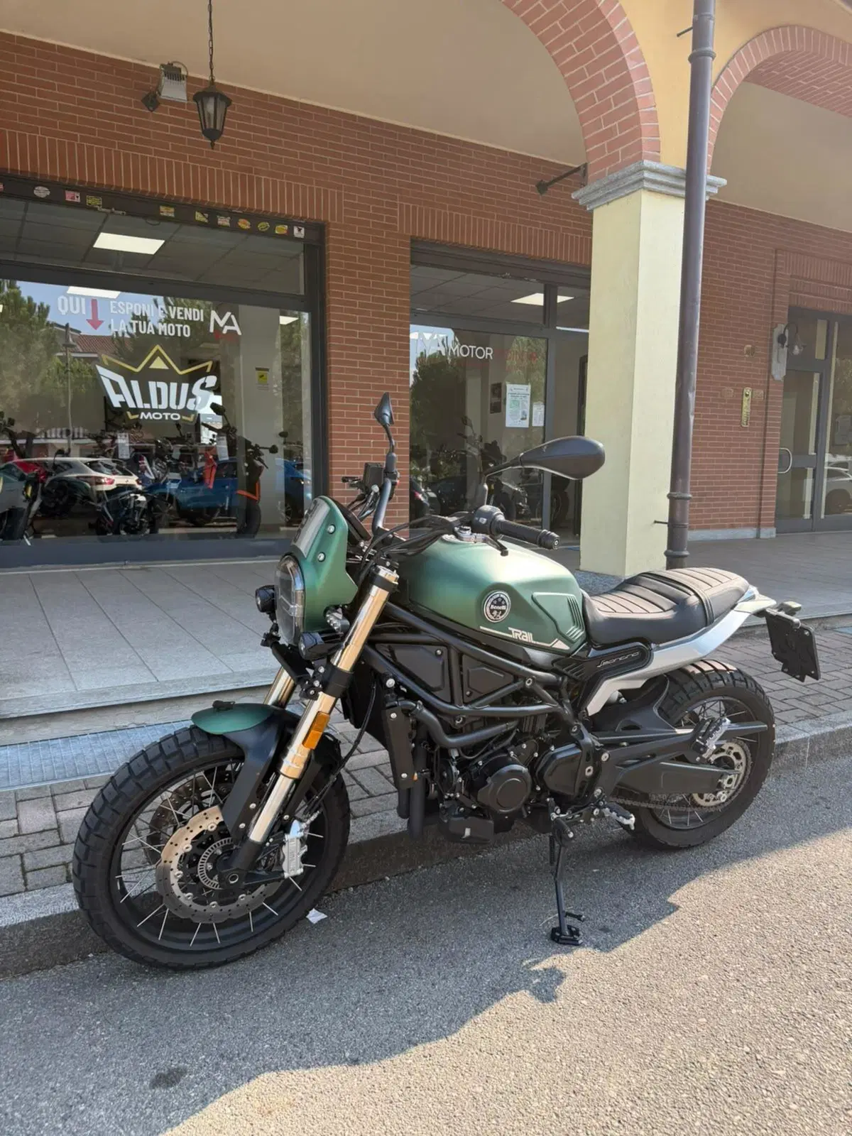 Benelli Leoncino 800 Trail (2022 - 26) (12)