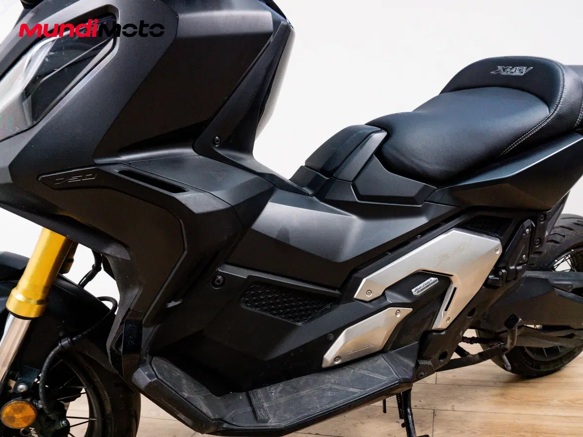 Honda X-ADV 750 Gravel (2025 - 26) (9)