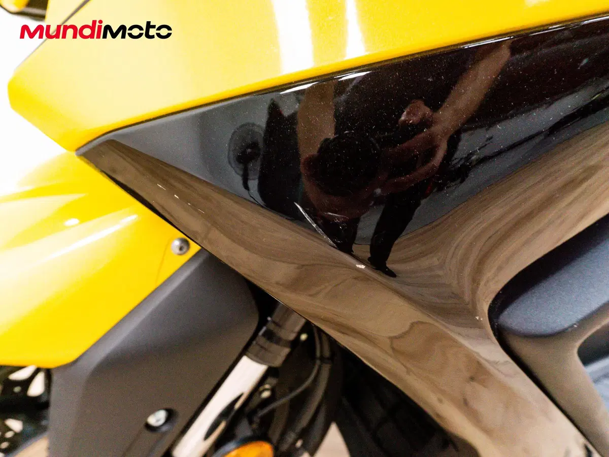 Yamaha T-Max 560 Tech Max (2020) (15)
