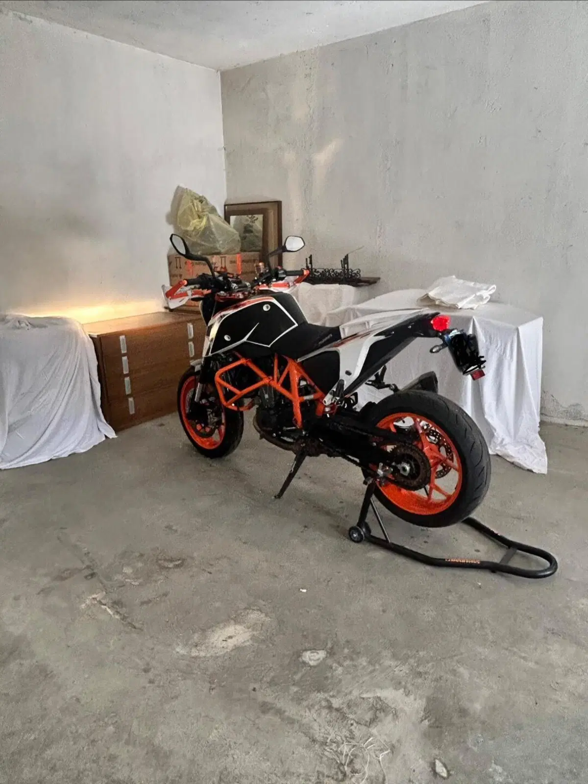KTM 690 Duke R (2010 - 15) (2)