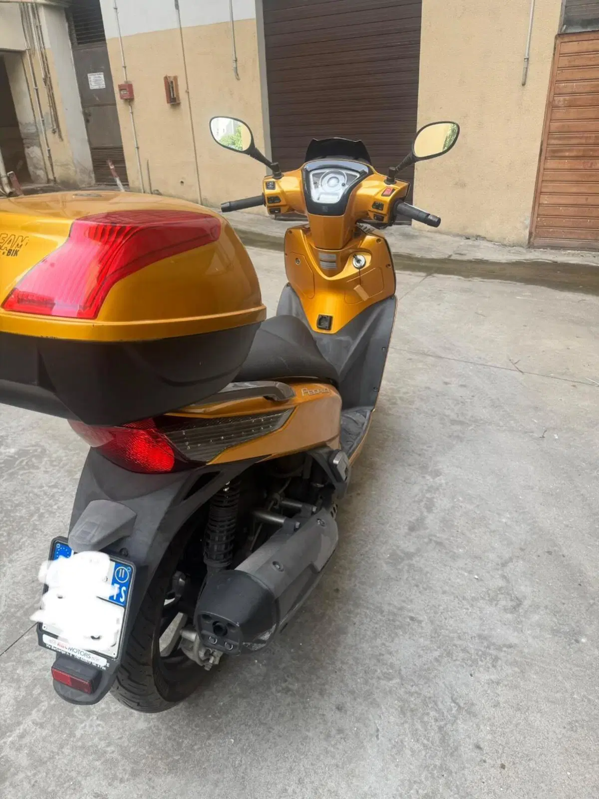 Kymco People 300i GT (2010 - 17) (3)
