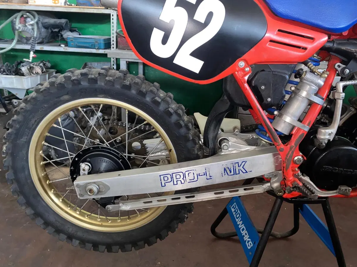 Honda CR 250 (6)