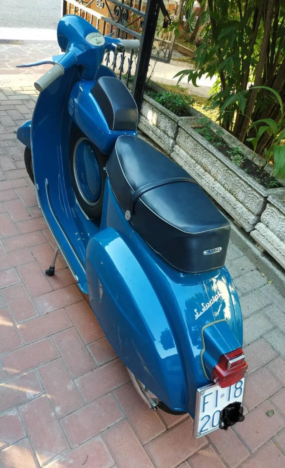 Piaggio Vespa 90 Super Sprint (7)
