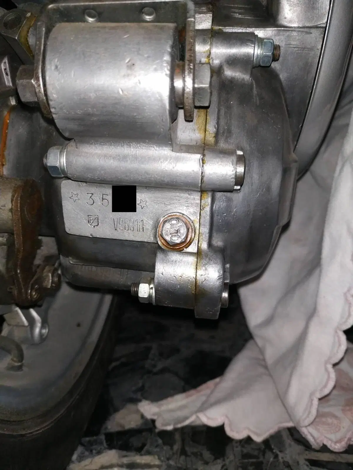 Piaggio Vespa 90 Super Sprint (8)