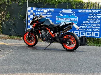 KTM 890 Duke R (2022 - 23) usata