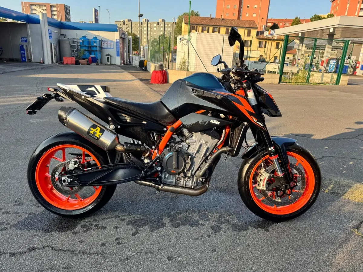 KTM 890 Duke R (2022 - 23) (3)