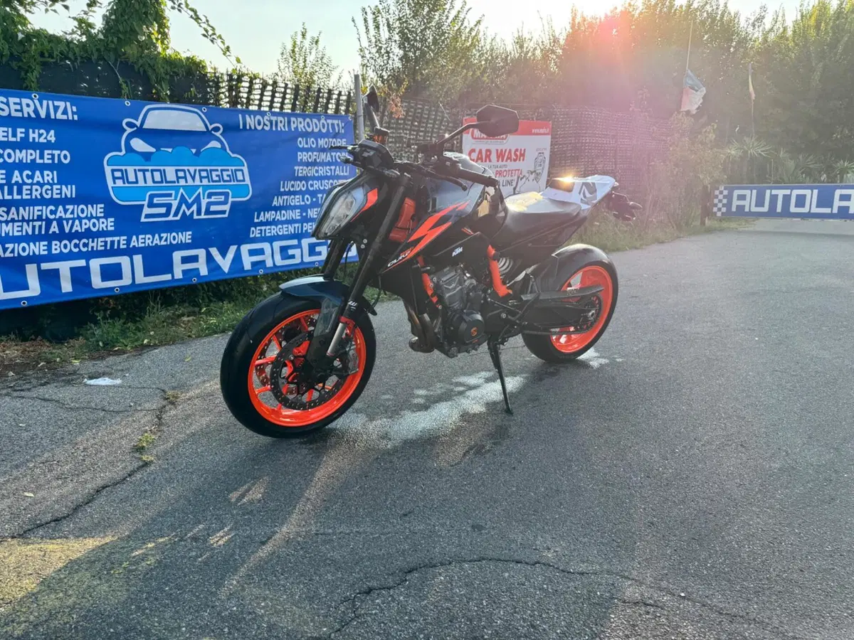 KTM 890 Duke R (2022 - 23) (5)