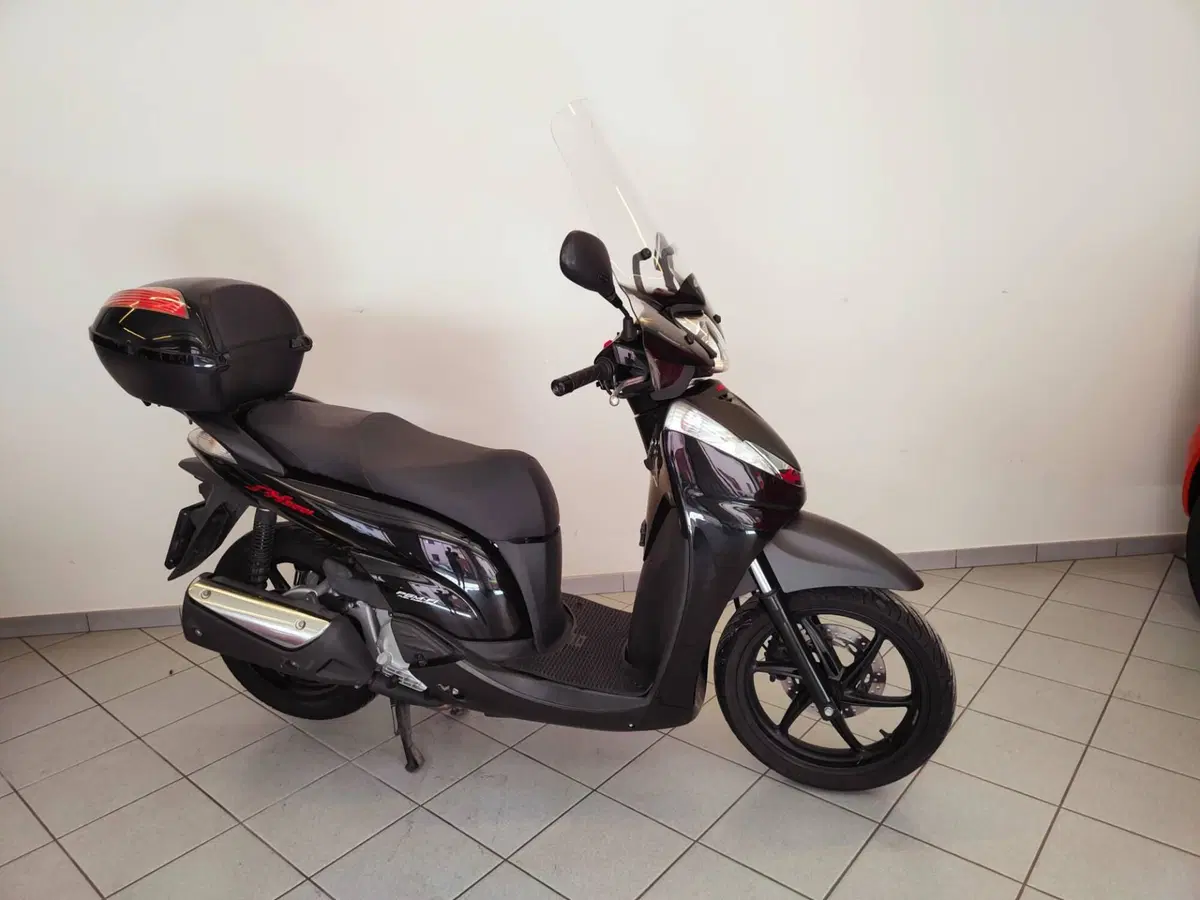 Honda SH 300 i (2006 - 10) (2)