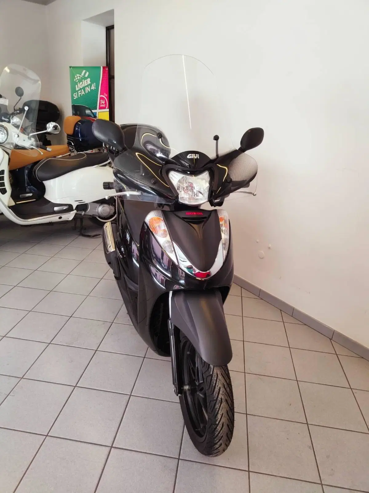 Honda SH 300 i (2006 - 10) (7)
